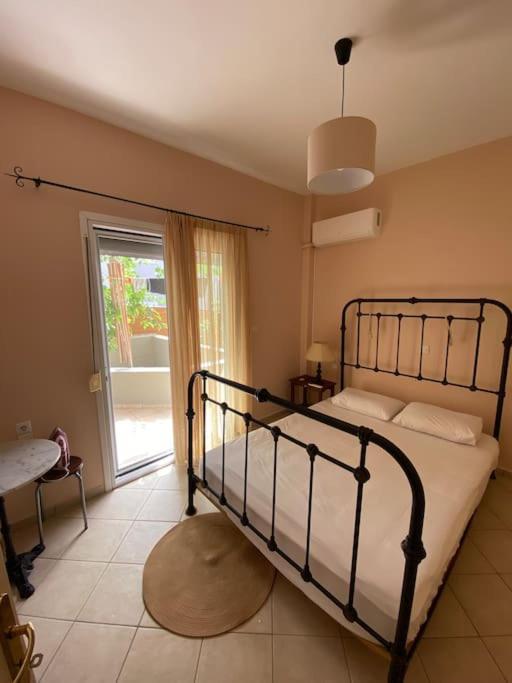 Ilisia Neapoli Apartments 1 Neápolis Esterno foto
