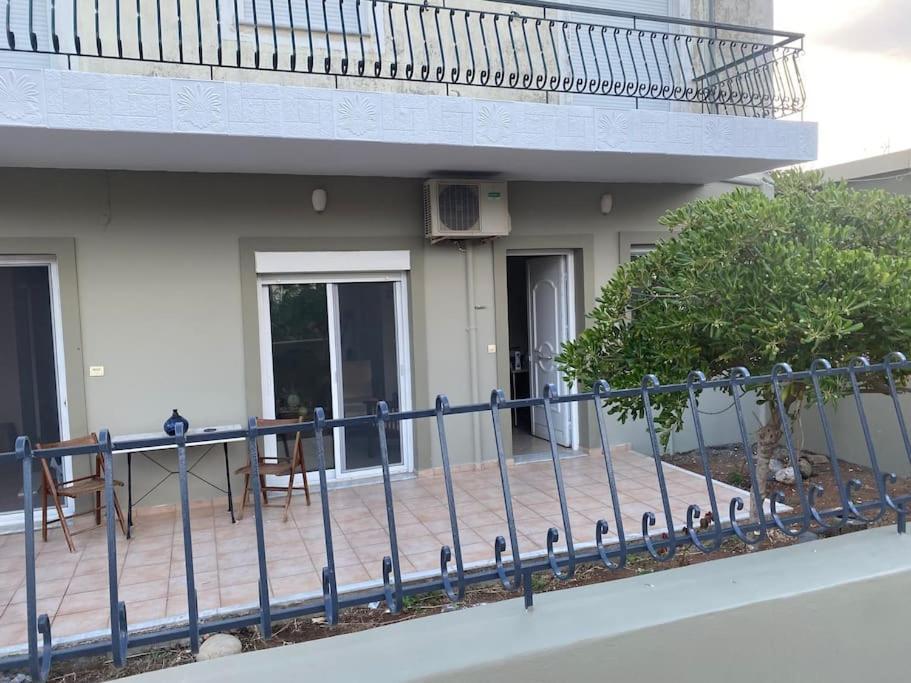 Ilisia Neapoli Apartments 1 Neápolis Esterno foto