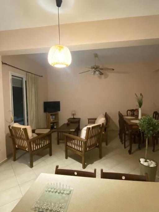 Ilisia Neapoli Apartments 1 Neápolis Esterno foto
